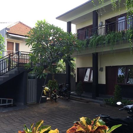 Rumah Kos 52 Tanjung Benoa (Bali) Bagian luar foto