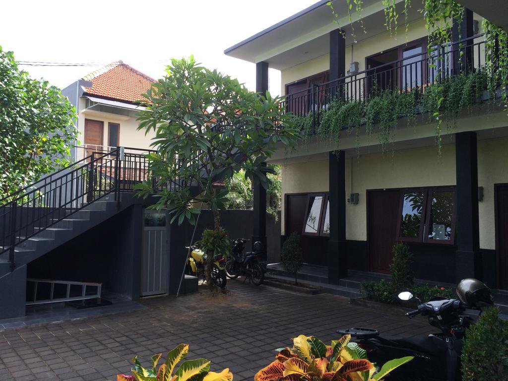 Rumah Kos 52 Tanjung Benoa (Bali) Bagian luar foto